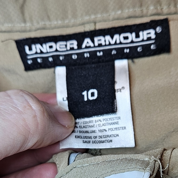 Under Armour women's size 10 khaki color skort - Picture 7 of 8